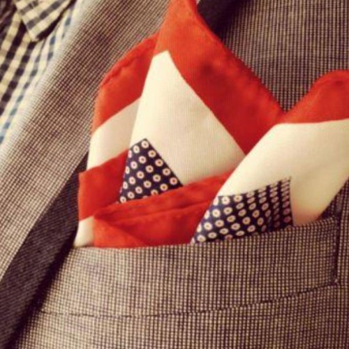 替你的西裝搭配畫龍點睛，5種西裝口袋巾摺法