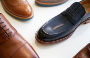 皮鞋怎麼越穿越亮呢？皮鞋保養術6步驟iSuit帶你看
